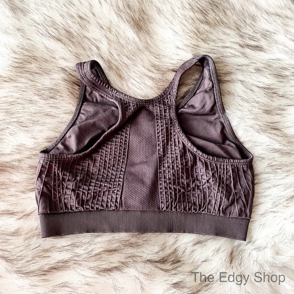 Pro-Fit | Seamless Racerback Sports Bra - Picture 2 of 4